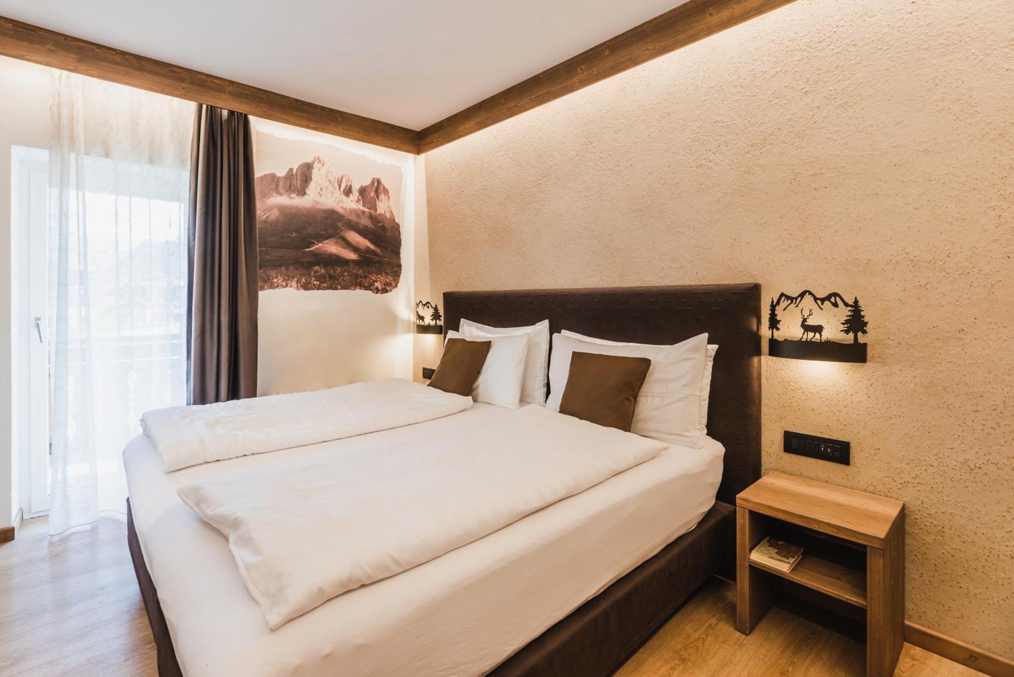Hotel Arnika Pozza di Fassa Dış mekan fotoğraf