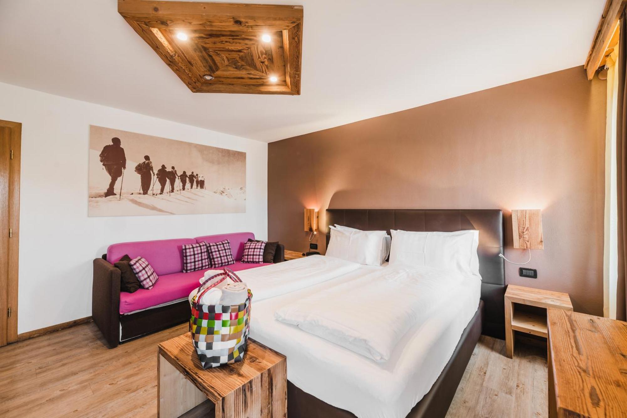 Hotel Arnika Pozza di Fassa Dış mekan fotoğraf